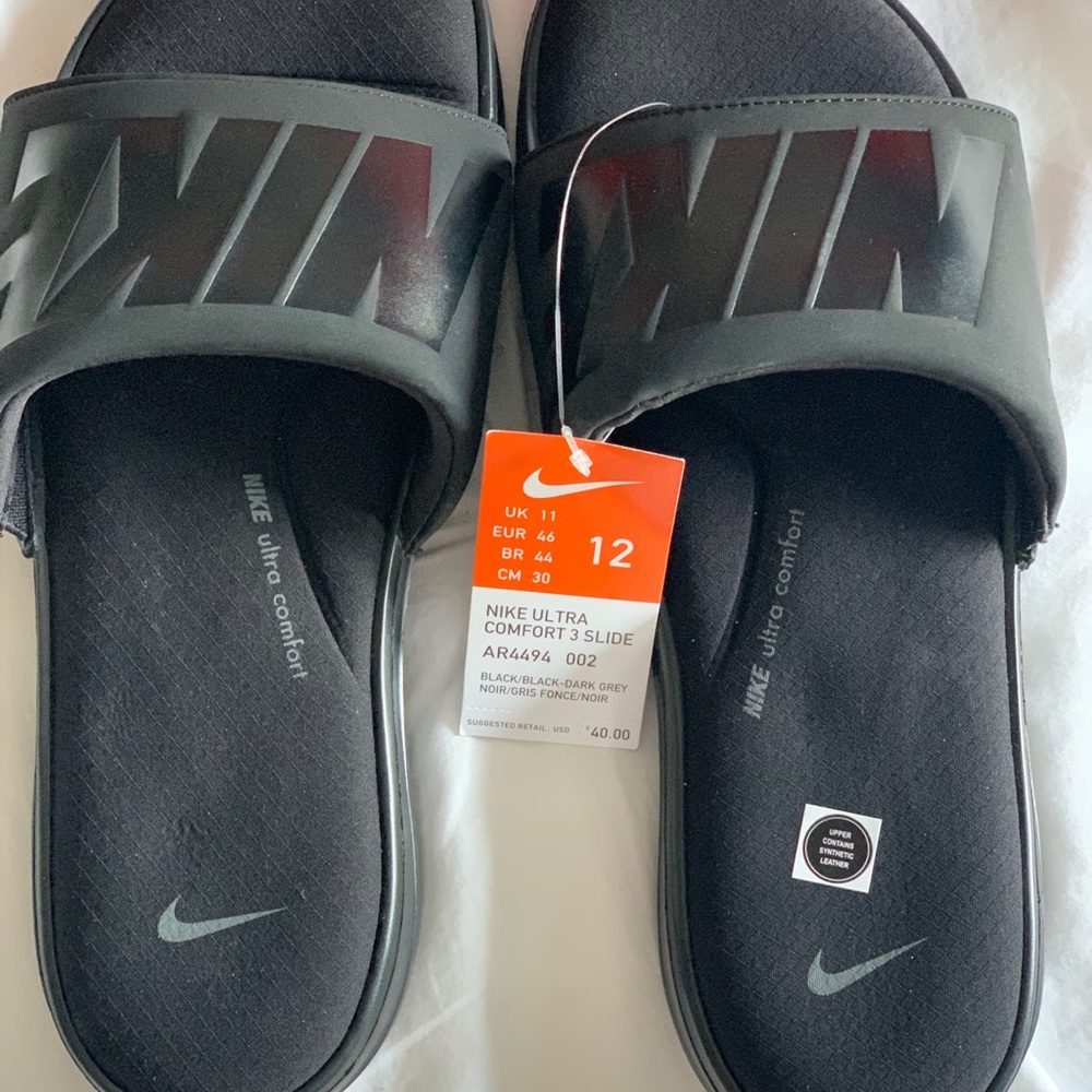 Men’s NIKE Slides... NWT! Size 12